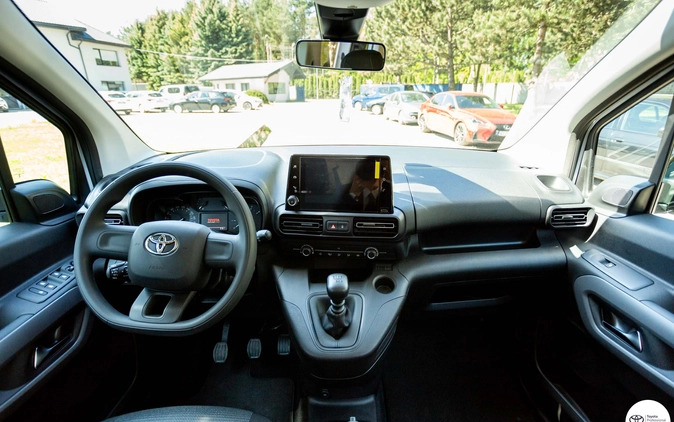 Toyota Proace City Verso cena 120690 przebieg: 5, rok produkcji 2023 z Polanów małe 466